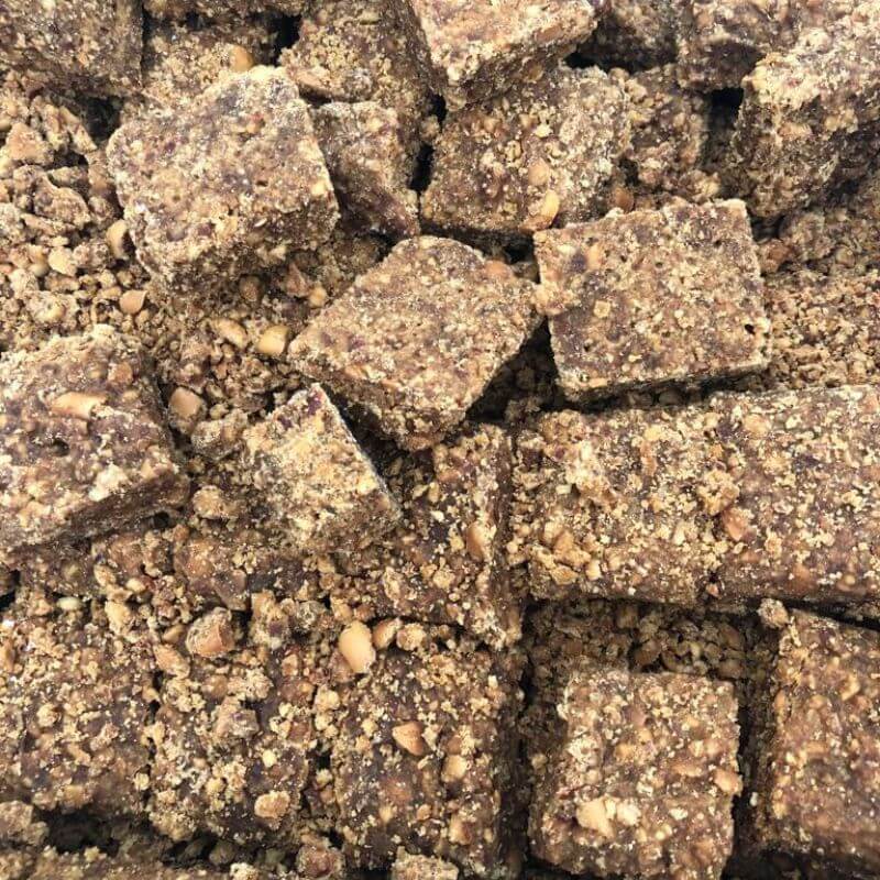 Doce Pé de Moleque em Pedaços 300grs